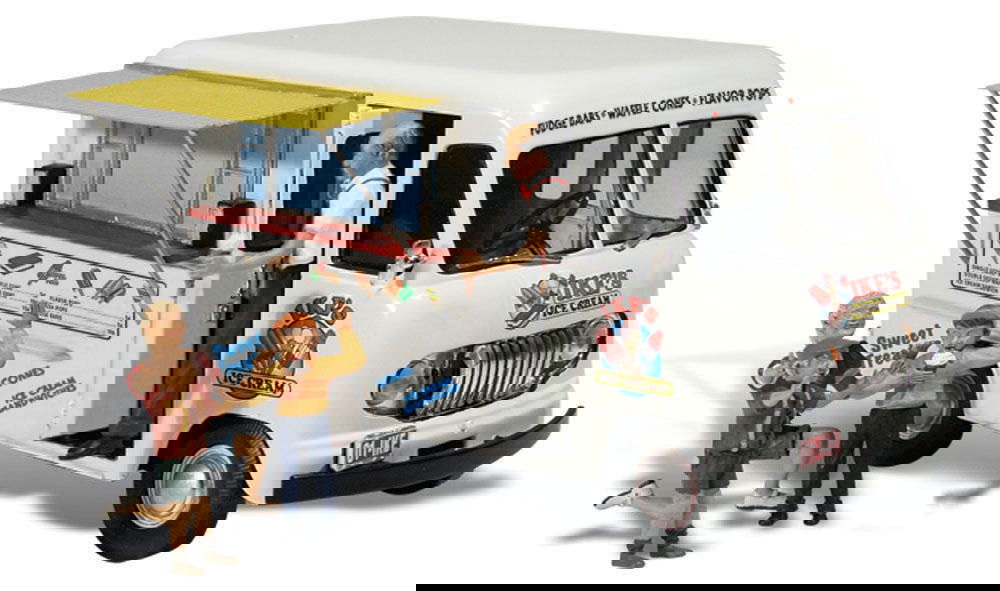 Woodland Scenics 1/160 N Scale IKE'S ICE CREAM TRUCK +children AutoScenes AS5338 - ModelsPower
