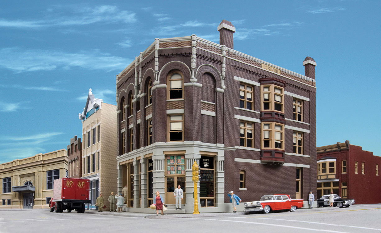 WALTHERS Cornerstone 933-3466 1/87 HO Scale ARGOSY BOOKSELLERS Storefront Kit - ModelsPower