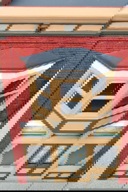 WALTHERS Cornerstone 9333468 1/87 HO Scale PERFECT PERK CAFE Main Street USA Kit - ModelsPower