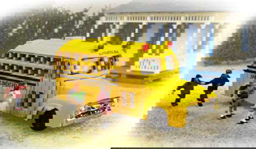 WALTHERS LIFELIKE 4331679 1/87 HO SceneMaster SCHOOL DAYS children figures & bus - ModelsPower