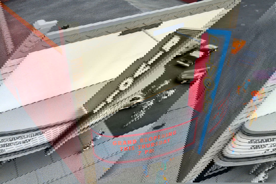 WALTHERS Cornerstone 933-3771 1/87 HO Scale RIVOLI THEATRE KIT w/Art Deco Facade - ModelsPower