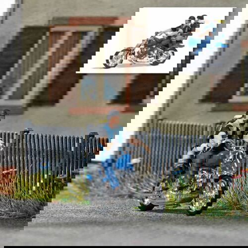 Busch 1/87 HO Scale Cool American Motorcycle Harley w/ Biker Couple - Action Set - ModelsPower