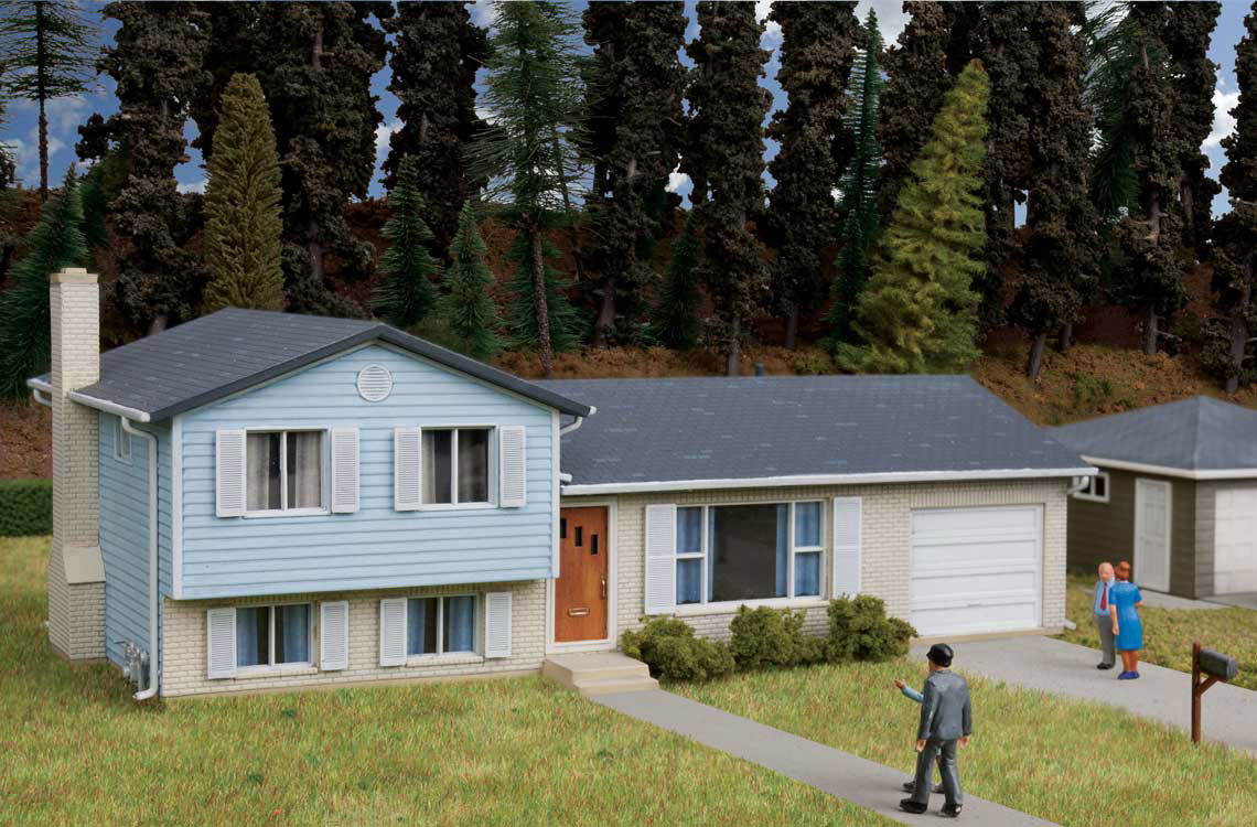 WALTHERS Cornerstone 933-3794 1/87 HO Scale SPLIT-LEVEL HOUSE w/GARAGE model kit - ModelsPower