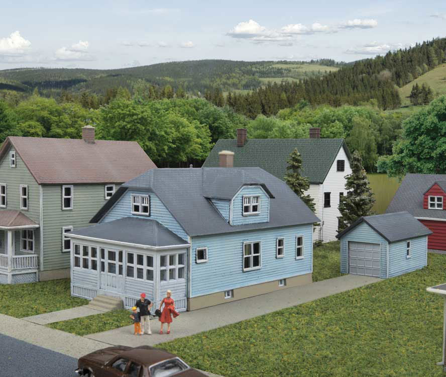 WALTHERS Cornerstone 933-3889 1/160 N Scale AMERICAN BUNGALOW KIT & 1 Car Garage - ModelsPower