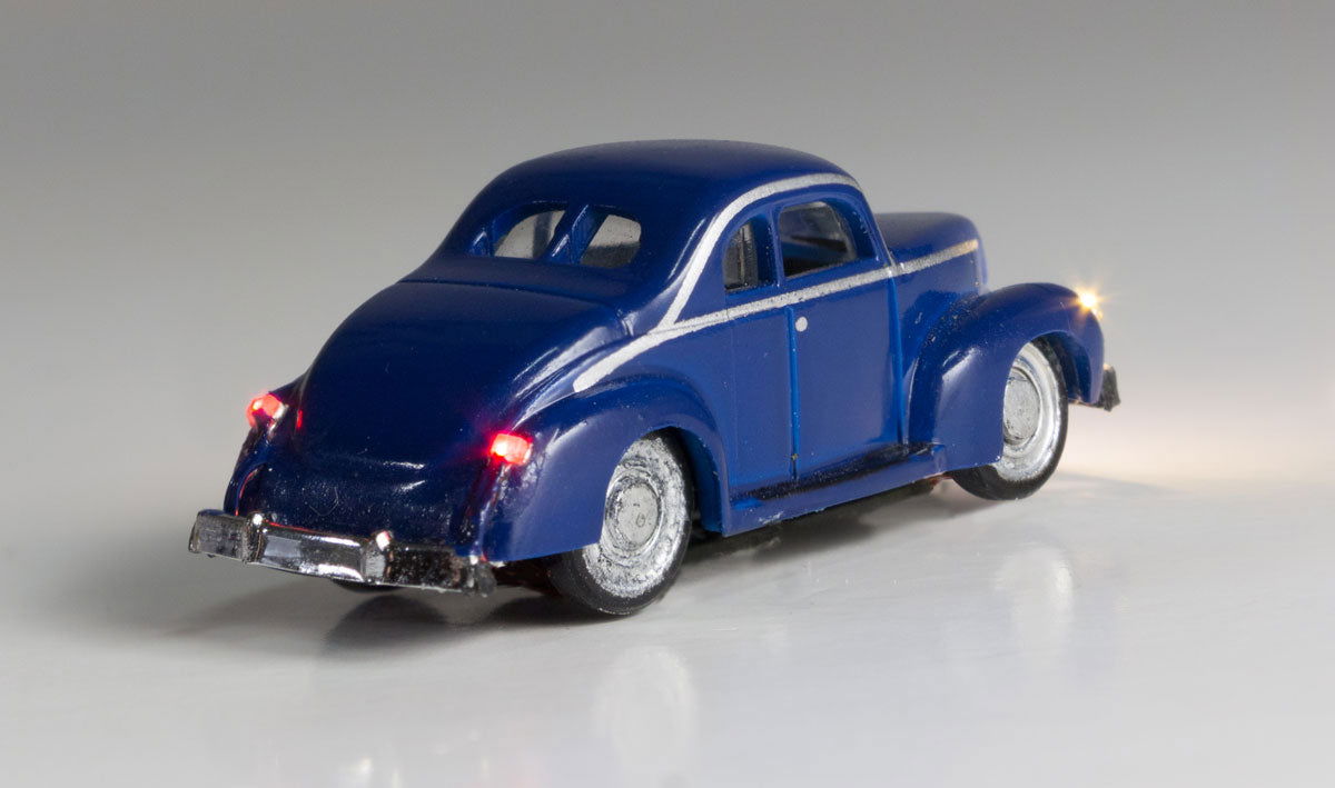 Woodland Scenics 1/160 N Scale BLUE COUPE CAR - Just Plug LED Lighted Vehicle 8 - ModelsPower