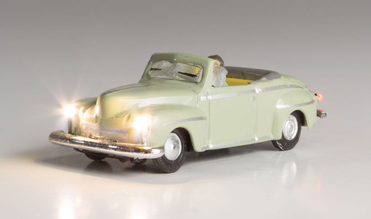 Woodland Scenics 1/160 N Scale COOL CONVERTIBLE -Just Plug LED Lighted Vehicle 4 - ModelsPower