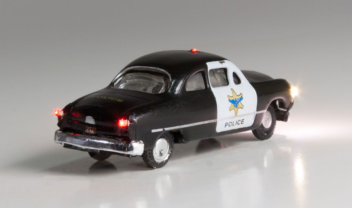 Woodland Scenics 1/160 N Scale POLICE CAR & COP Just Plug LED Lighted Vehicle 3 - ModelsPower