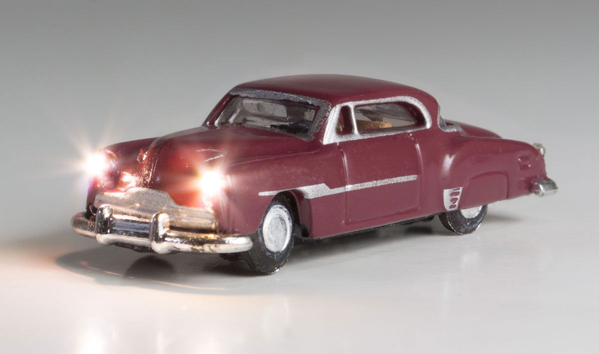 Woodland Scenics 1/160 N Scale Packard DOWNTOWN DRIVE -Just Plug LED Lighted Car - ModelsPower