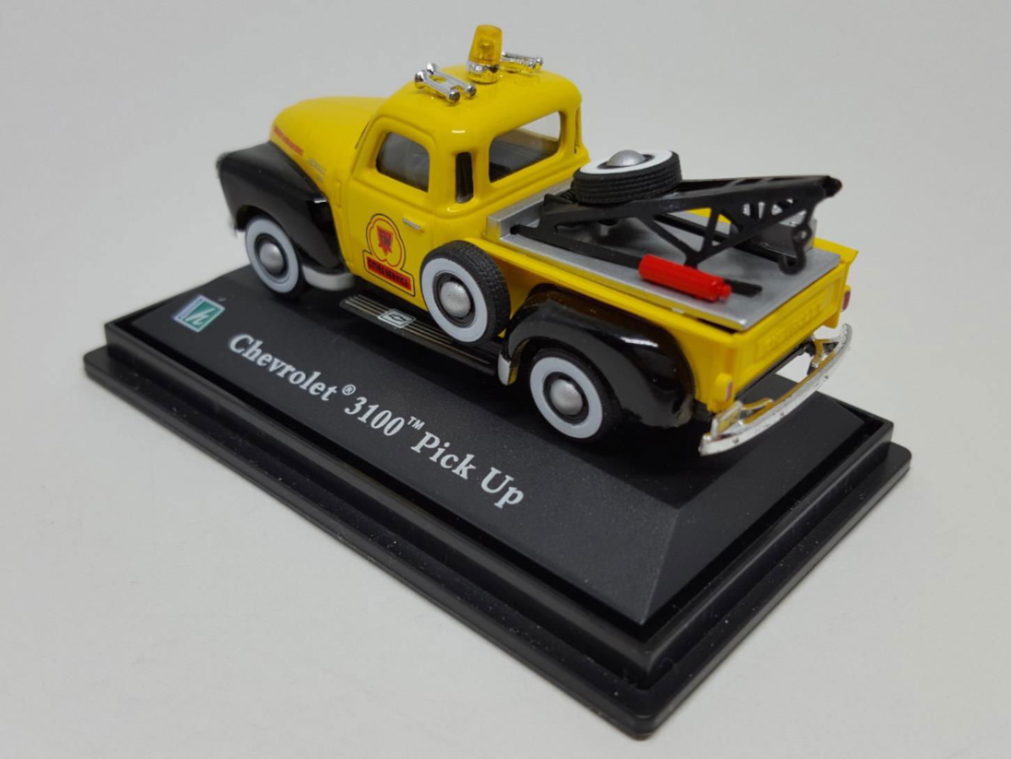 Cararama 50 1/72 Scale Chevrolet 3100 PickUp Wrecker Tow Truck Emergency Vehicle - ModelsPower