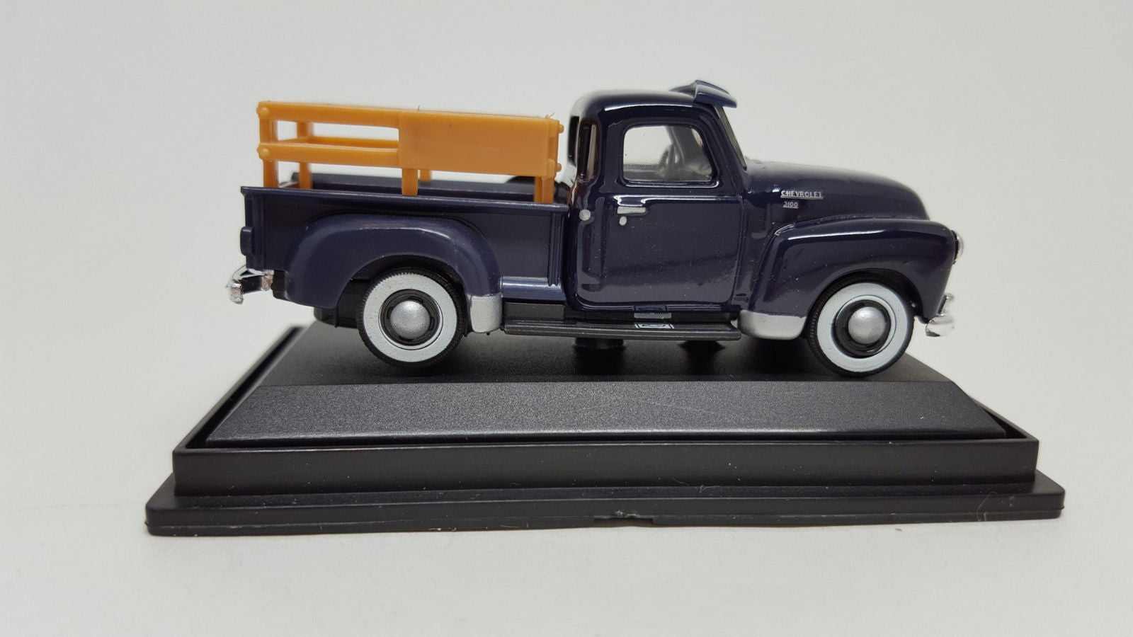 Cararama 1950 1/72 Scale Chevrolet Chevy 3100 Pick Up Truck Display Case diecast - ModelsPower