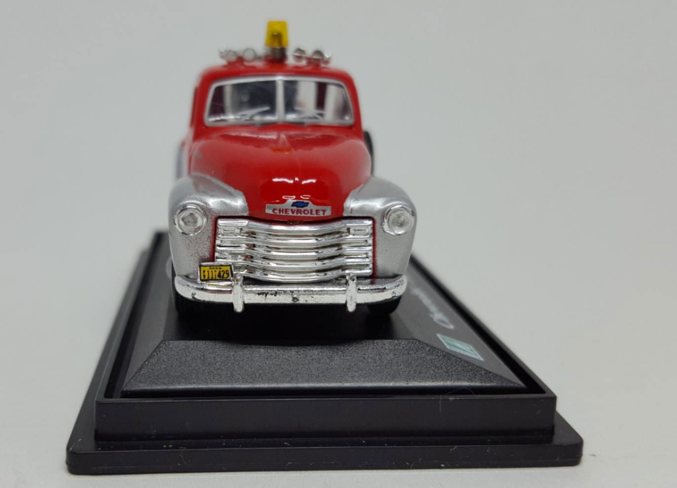 Cararama 1950 1/72 Scale Chevrolet Chevy 3100 Pick Up Wrecker Tow Truck Die Cast - ModelsPower