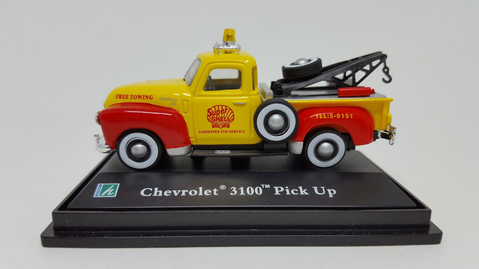 Cararama 1950 1/72 Scale Chevrolet Chevy 3100 Pick Up Wrecker Tow Truck Shell Co - ModelsPower