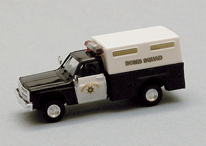 Trident 1/87 HO California Highway Patrol CHP Bomb Squad Chevy Police Pick-up - ModelsPower