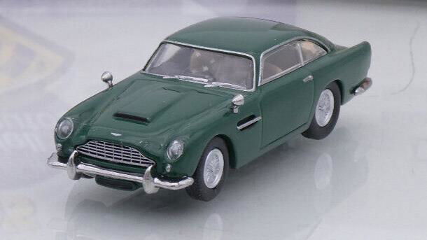 Brekina 1/87 HO Scale 1964 ASTON MARTIN DB5 COUPE British Racing Green Assembled - ModelsPower