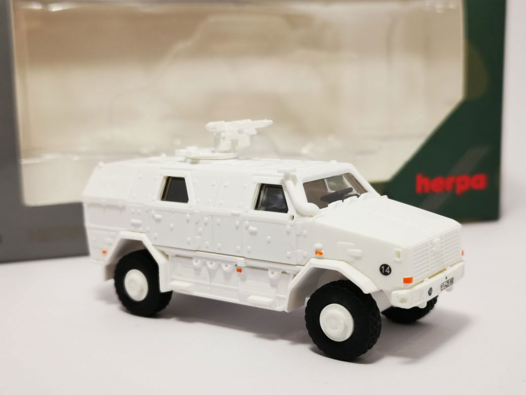 Herpa Military 1/87 HO Scale ADF Dingo Armored Truck United Nations White 746731 - ModelsPower