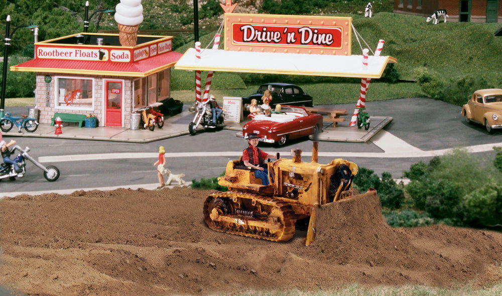 Woodland Scenics 1/87 HO Scale DEWIE'S DOZER vintage bulldozer AutoScenes AS5562 - ModelsPower