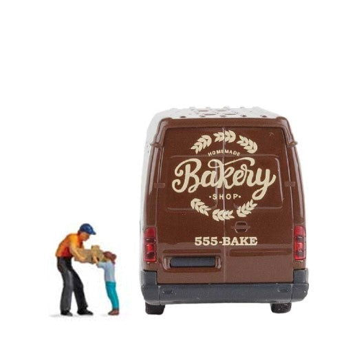 Walthers SceneMaster 1/87 HO Scale HOMEMADE BAKERY SHOP Delivery Van + Figures! - ModelsPower