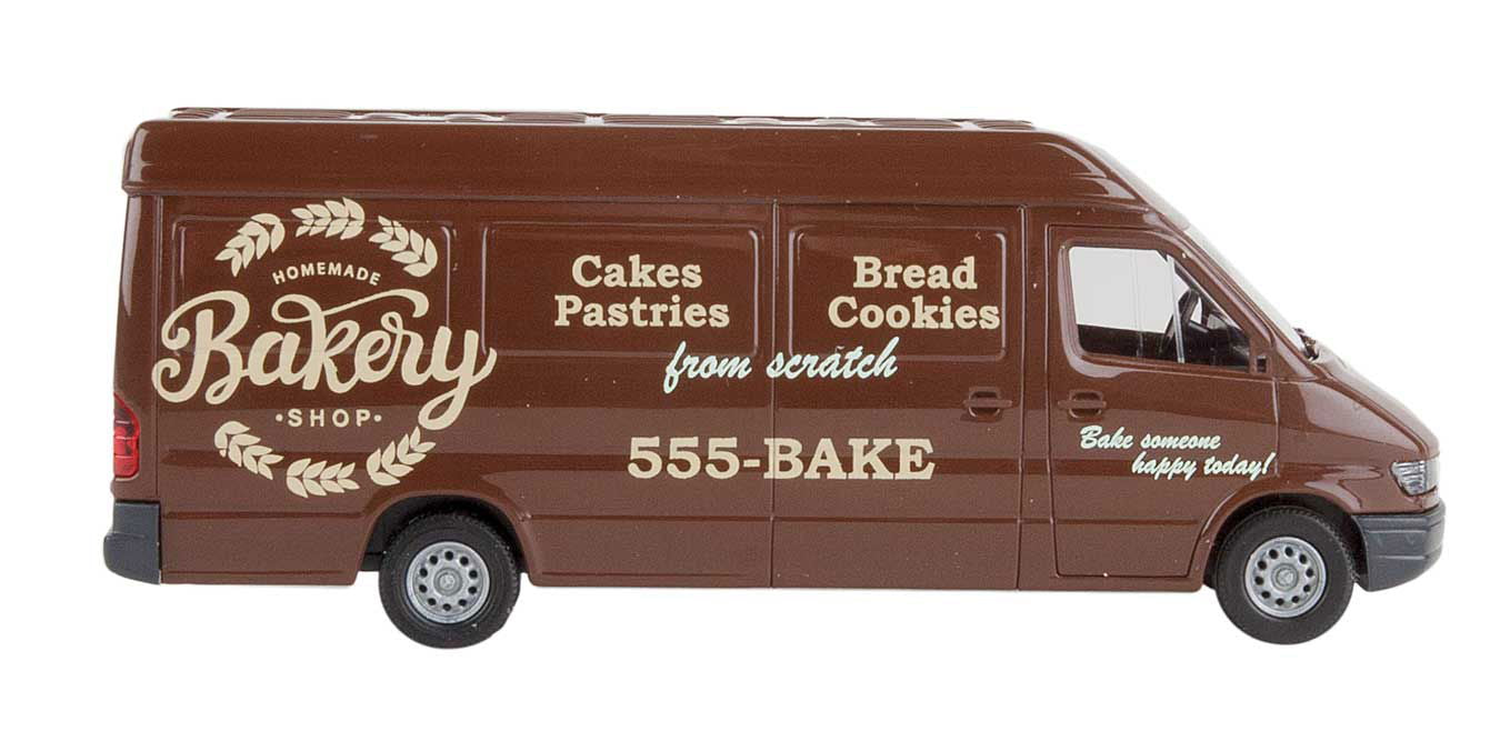 Walthers SceneMaster 1/87 HO Scale HOMEMADE BAKERY SHOP Delivery Van + Figures! - ModelsPower