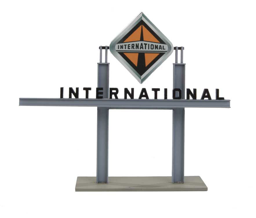 Walthers Cornerstone 1/87 HO Scale INTERNATIONAL TRUCK DEALERSHIP Structure Kit - ModelsPower