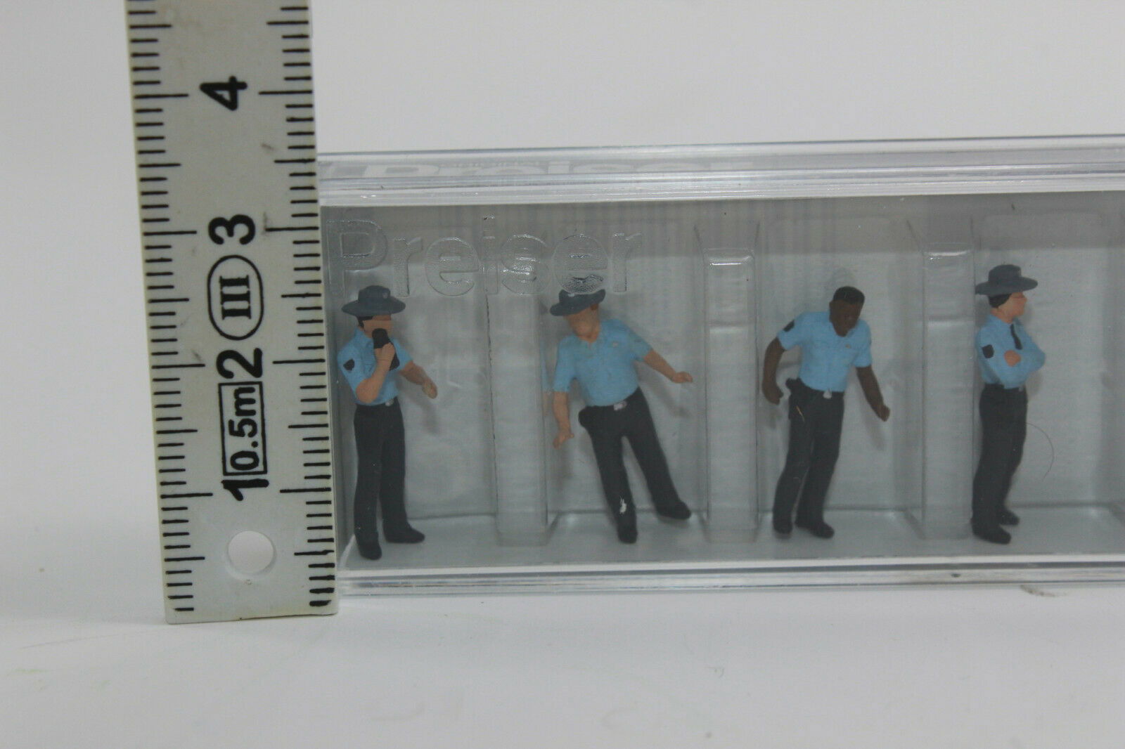 Preiser 1/87 HO Scale United States US Highway Patrolmen 6 Hand Painted Figures - ModelsPower