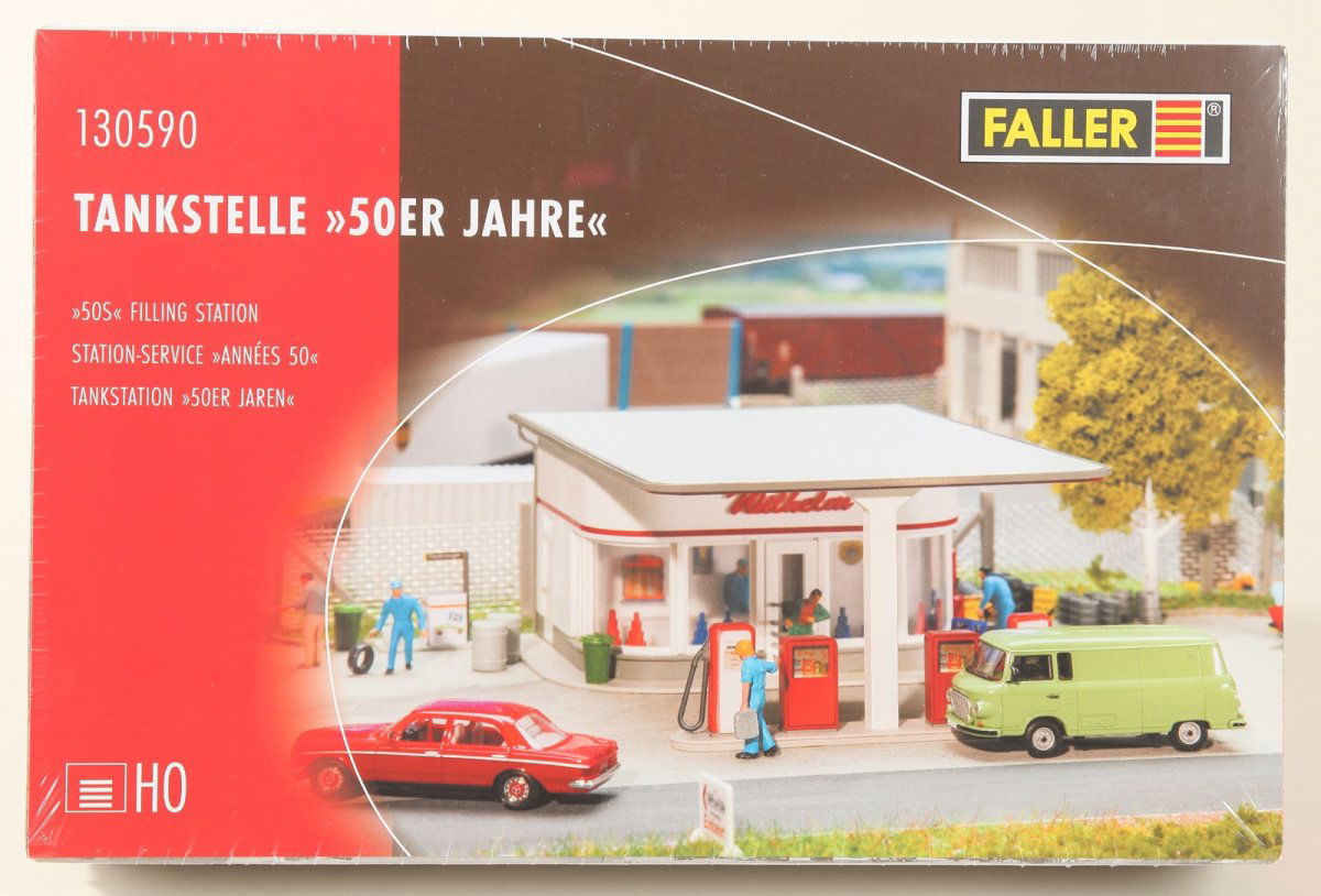 FALLER 1/87 HO Scale 1950s GAS STATION Automotive Business Model Kit w/95 parts - ModelsPower