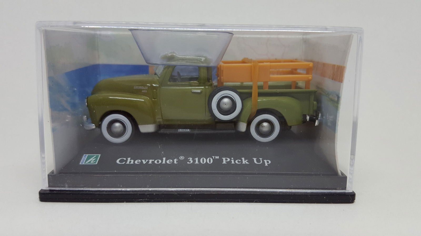 Cararama 1950 1:72 Chevrolet Chevy 3100 Pick Up Truck Stake Bed w/ Display Case - ModelsPower