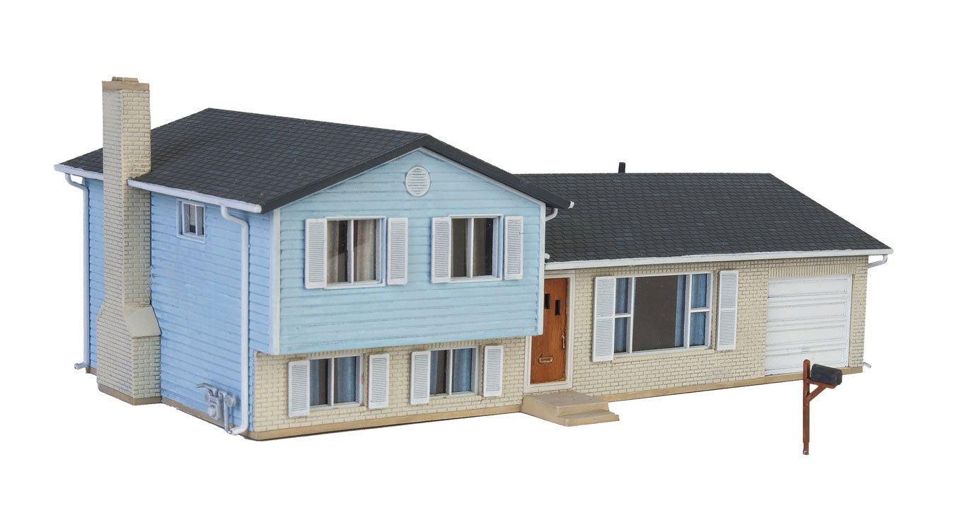 WALTHERS Cornerstone 933-3794 1/87 HO Scale SPLIT-LEVEL HOUSE w/GARAGE model kit - ModelsPower