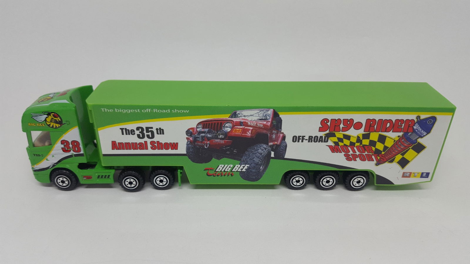 ProEngine 1/87 HO Diecast LH Tractor w/Sky Rider Off-Road Motorsports Trailer 38 - ModelsPower